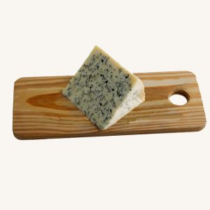 Picos de Europa Queso de Valdeon blue cheese wedge 100 gr AB
